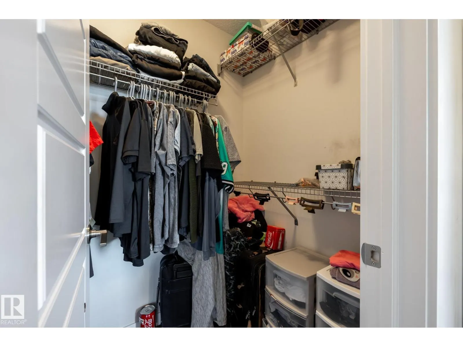 #202 2590 ANDERSON WY SW
