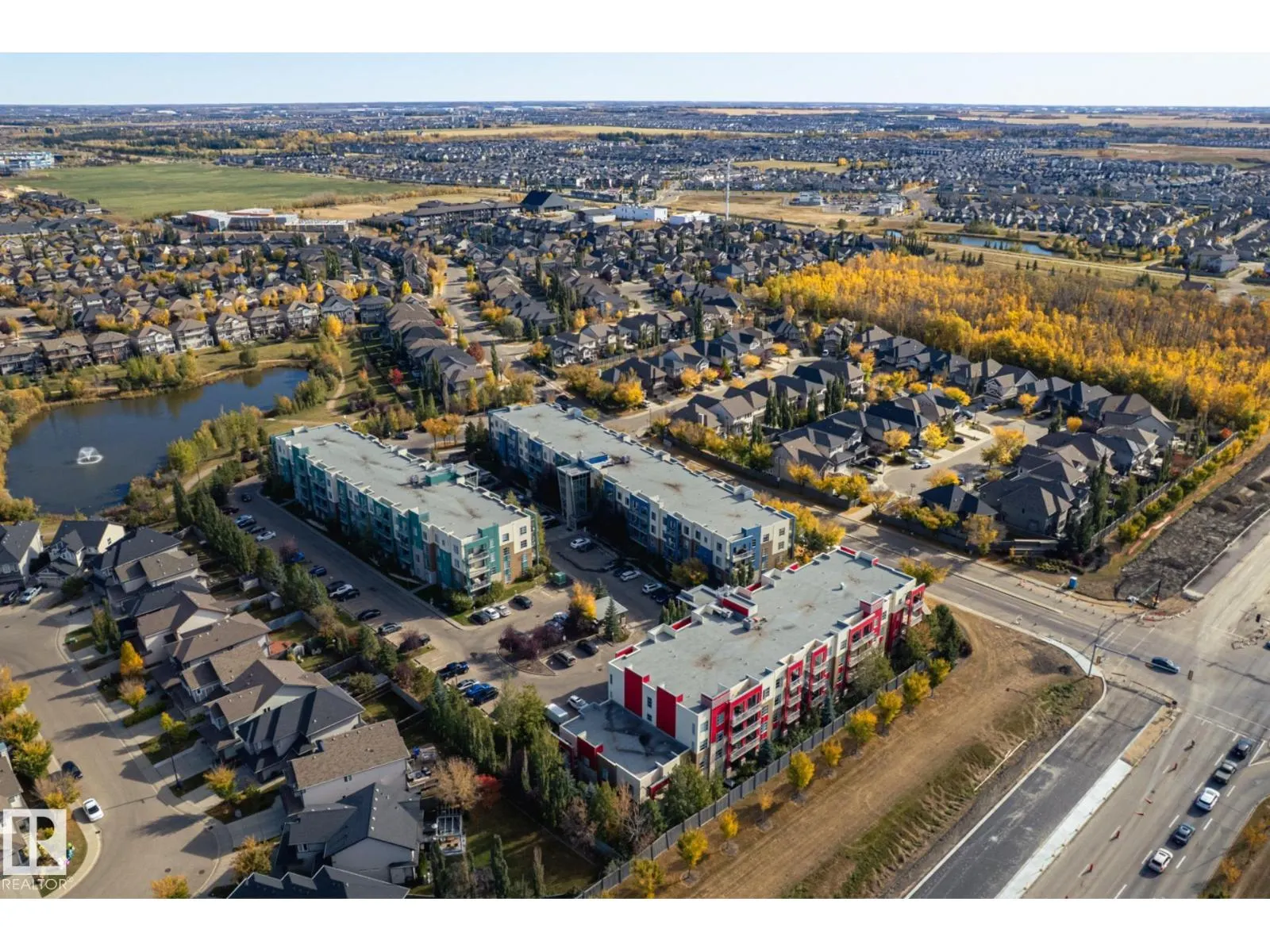 #202 2590 ANDERSON WY SW