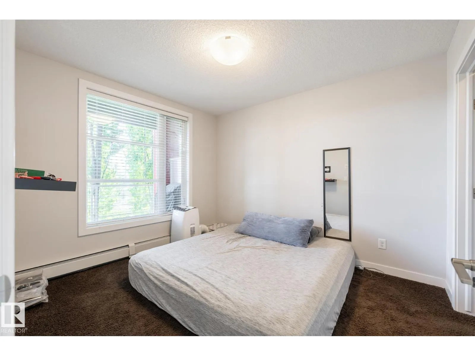 #202 2590 ANDERSON WY SW