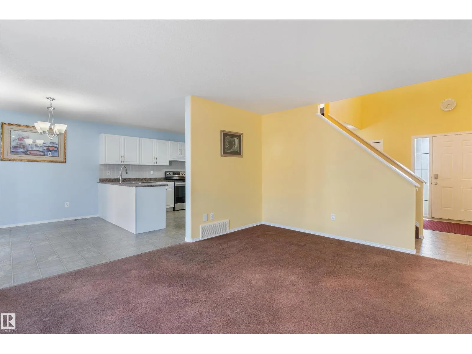 3231 21 ST NW