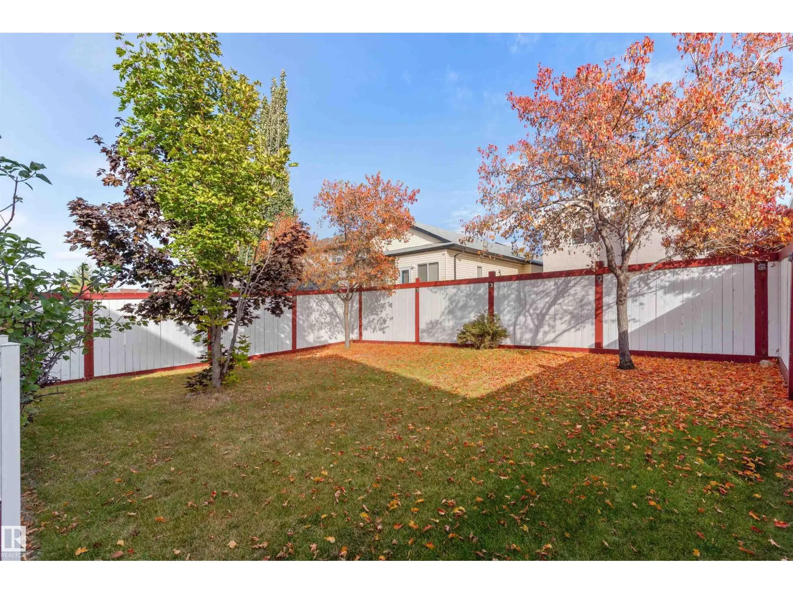 3231 21 ST NW