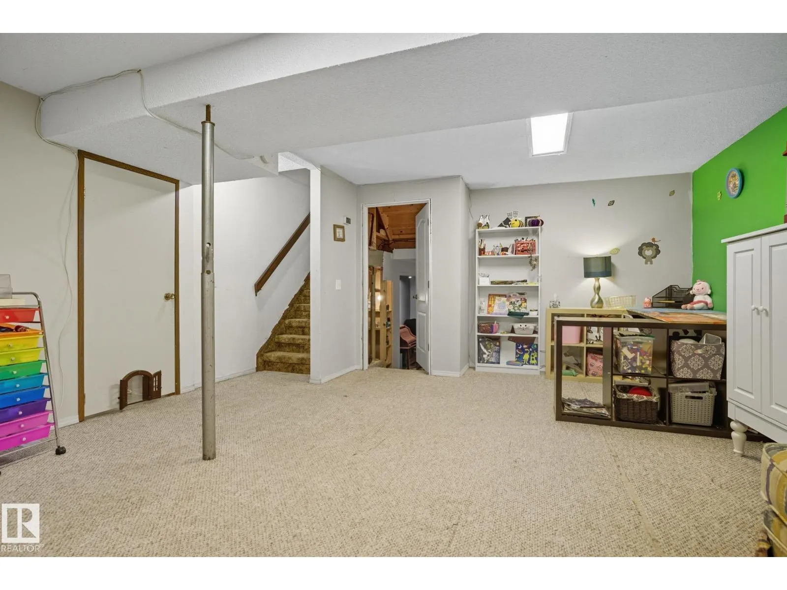 7123 187A ST NW