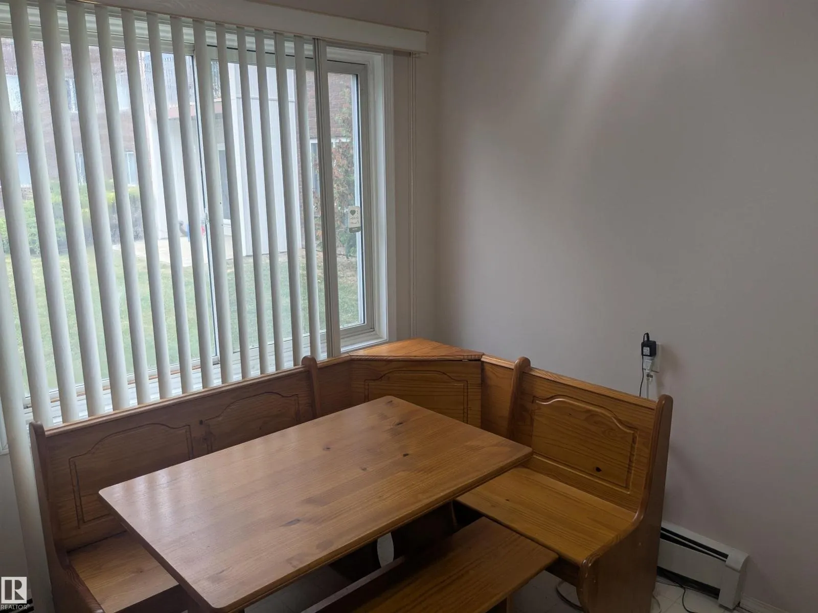 #105 11415 41 AV NW