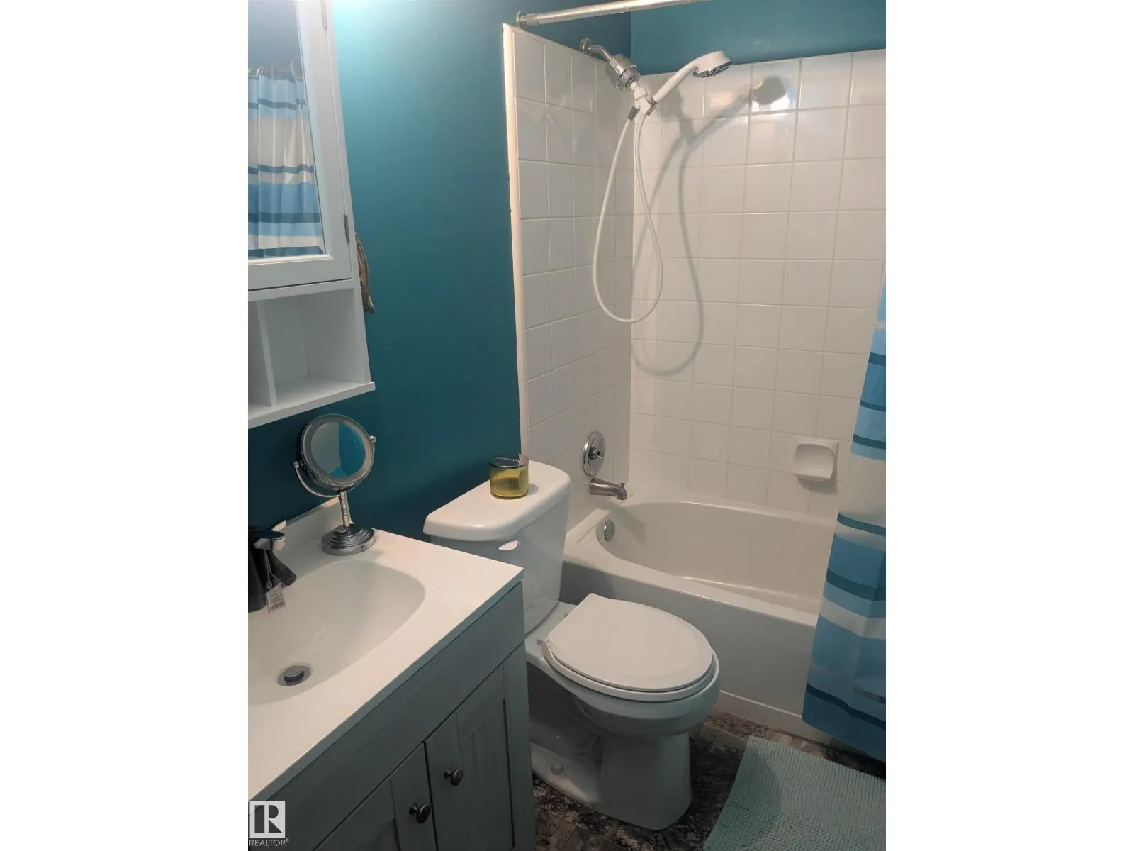 #105 11415 41 AV NW