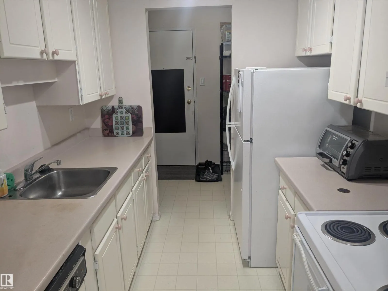 #105 11415 41 AV NW