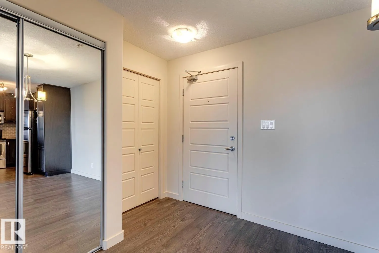 #254 11517 ELLERSLIE RD SW