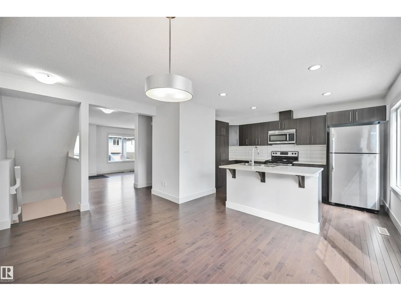 #35 2922 MAPLE WY NW