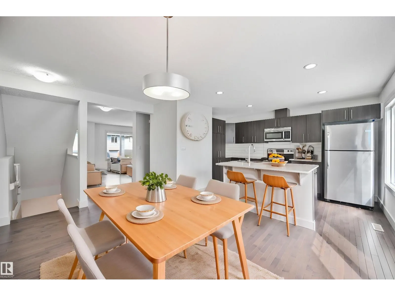 #35 2922 MAPLE WY NW