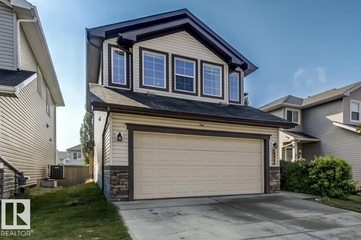 5823 7 AV SW