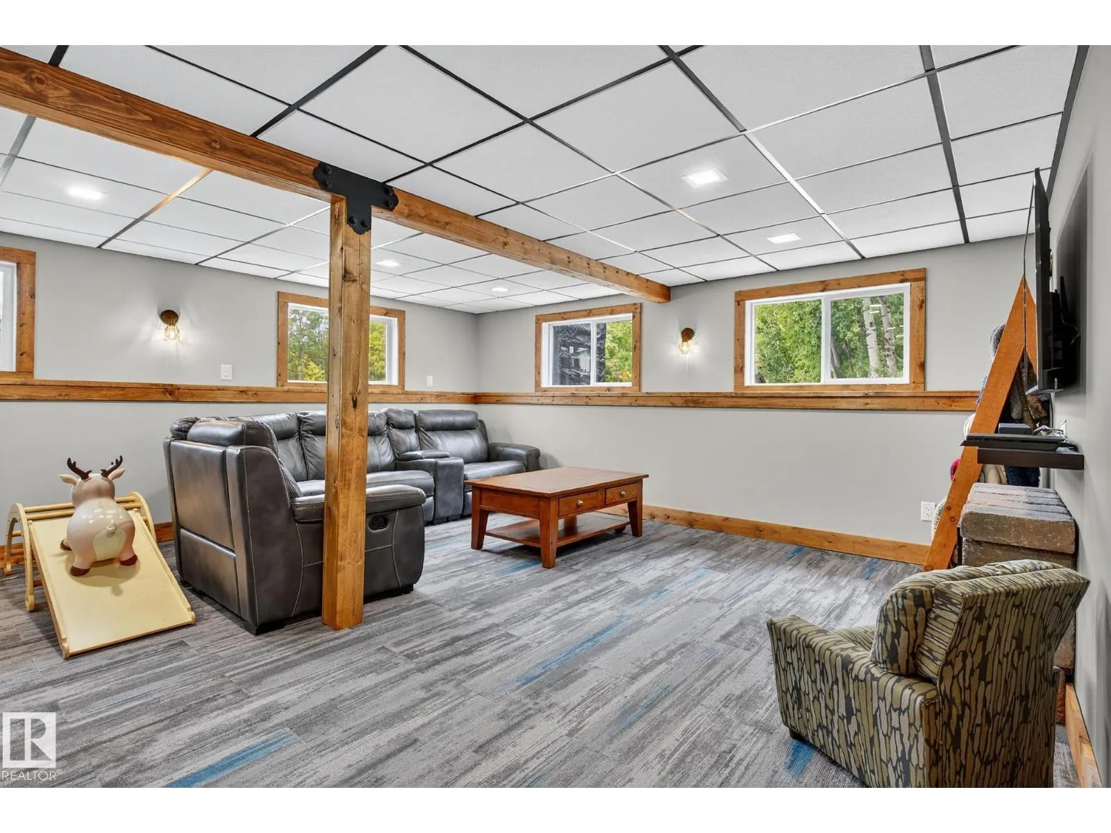 #105 52318 RGE ROAD 25