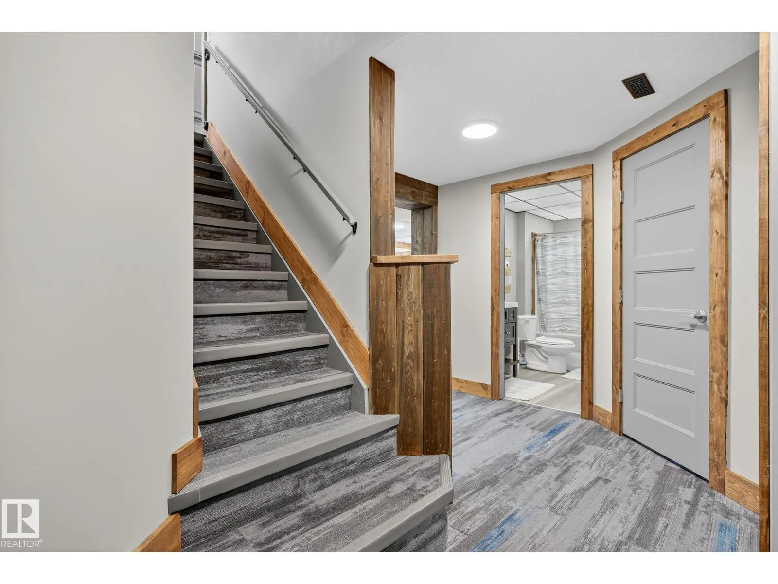#105 52318 RGE ROAD 25