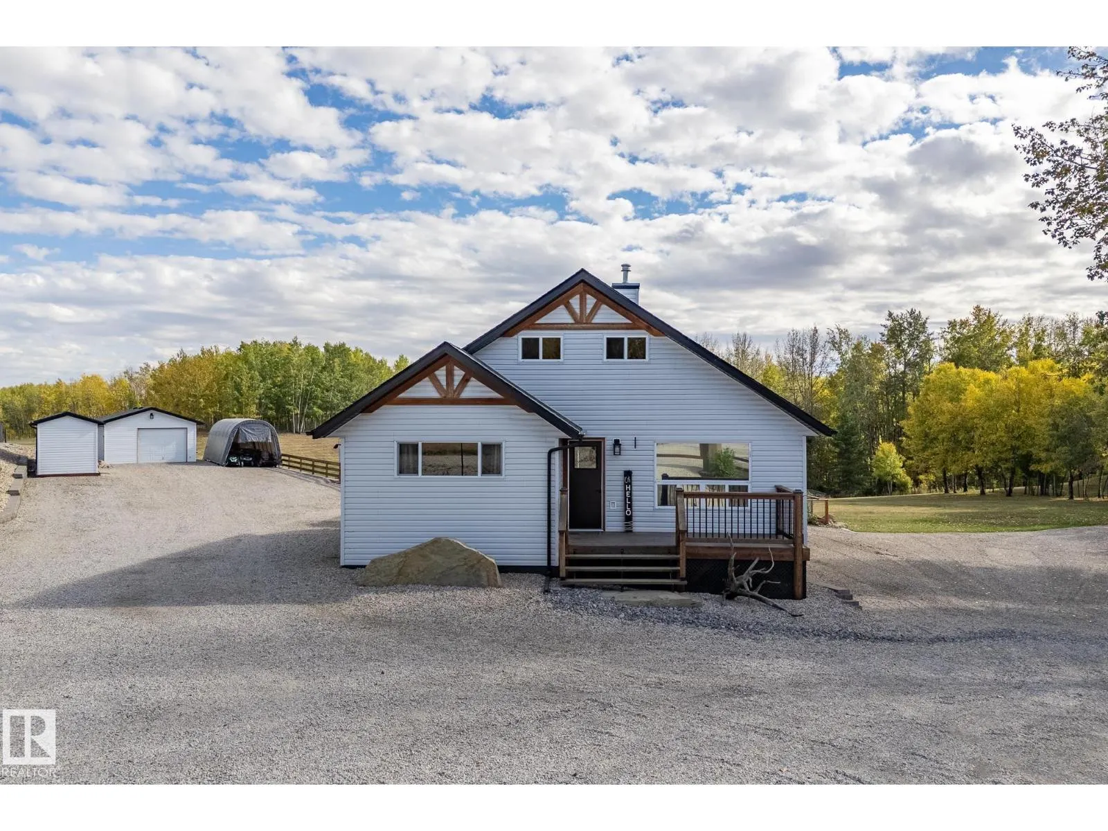 #105 52318 RGE ROAD 25