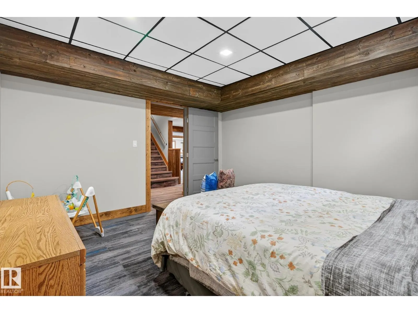 #105 52318 RGE ROAD 25