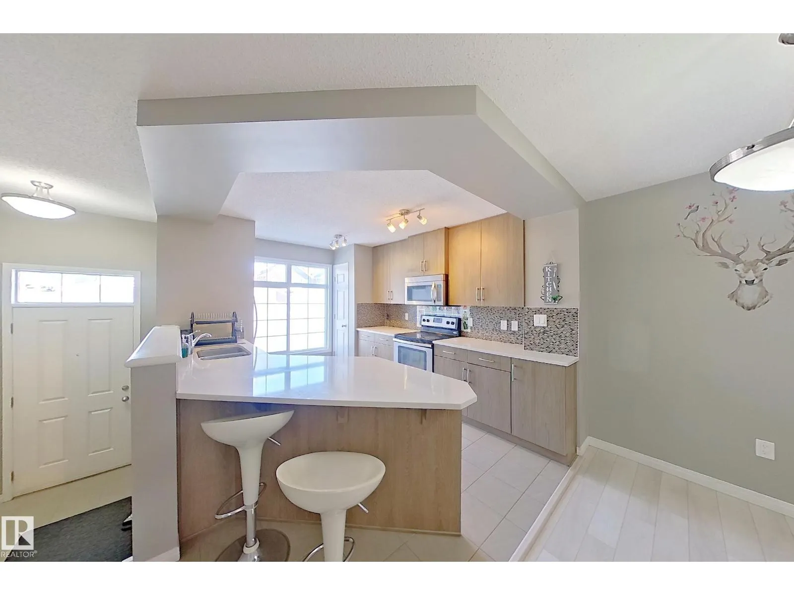 #44 9151 SHAW WY SW