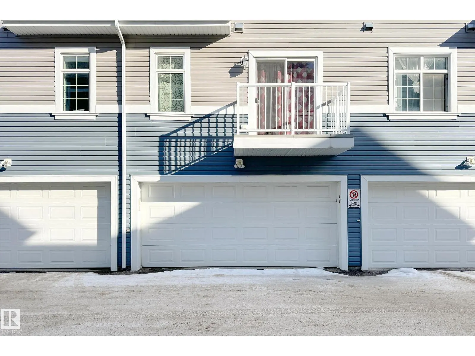 #44 9151 SHAW WY SW