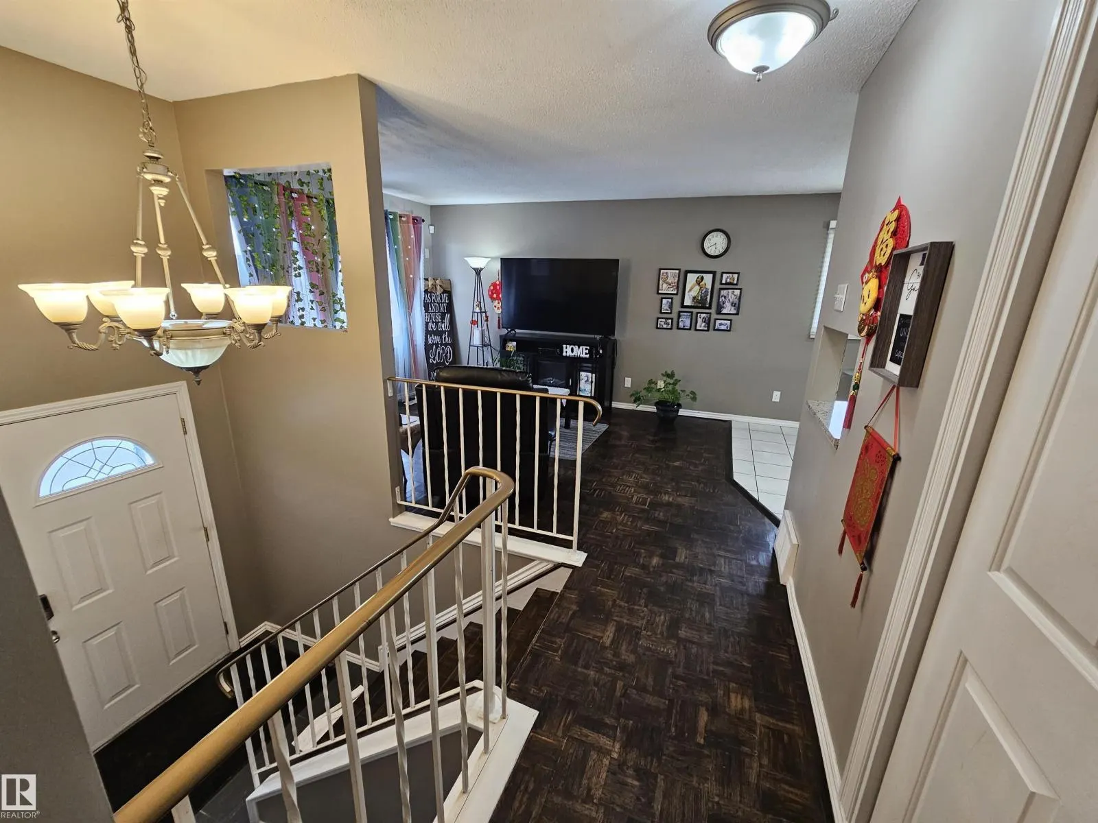 4103 18 AV NW