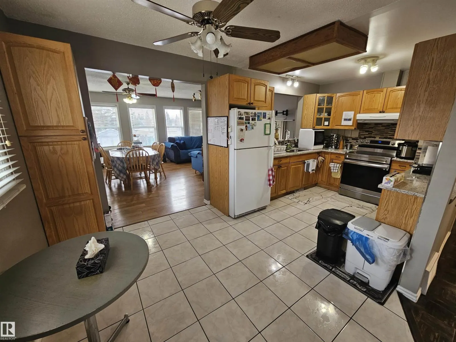 4103 18 AV NW
