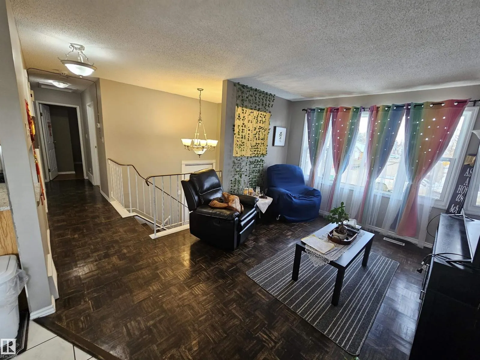 4103 18 AV NW