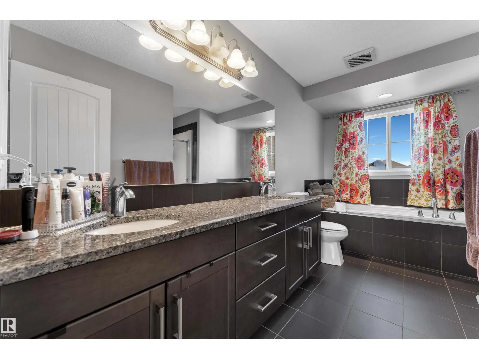 1720 59 ST SW SW