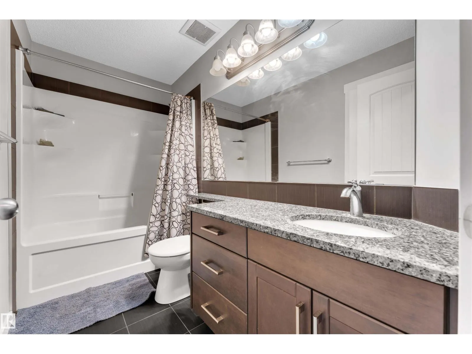 1720 59 ST SW SW