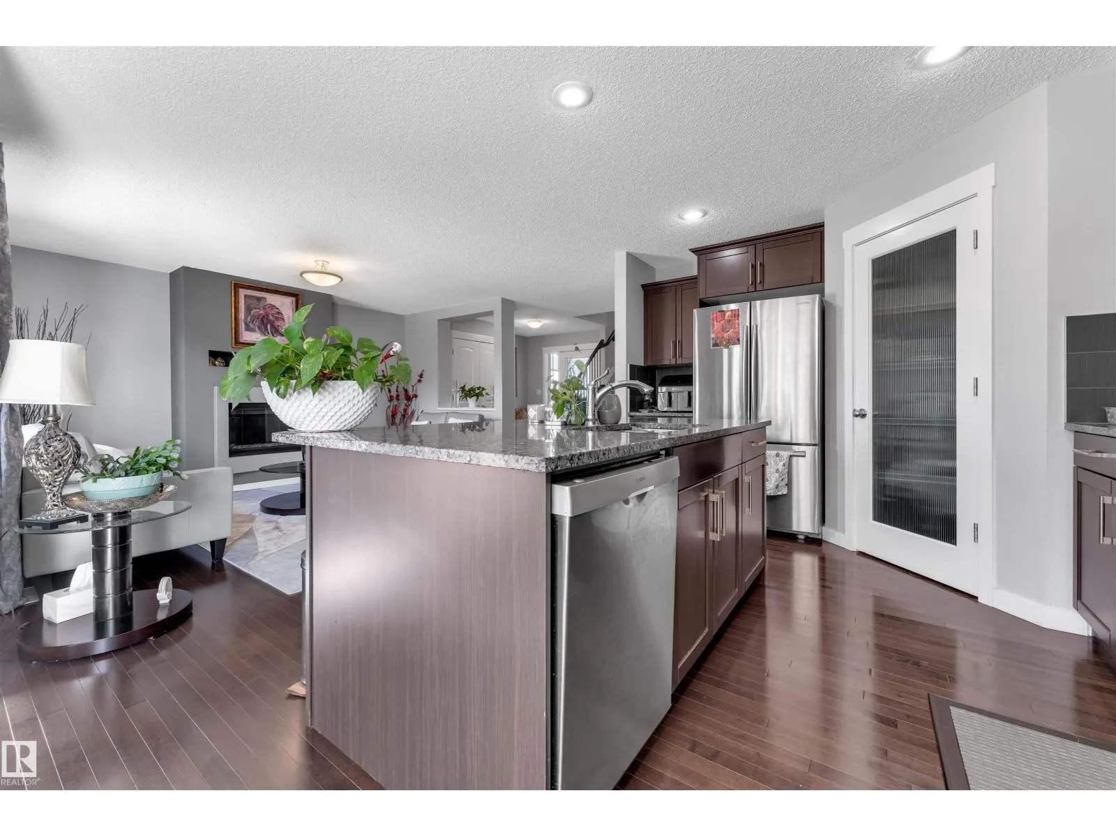 1720 59 ST SW SW