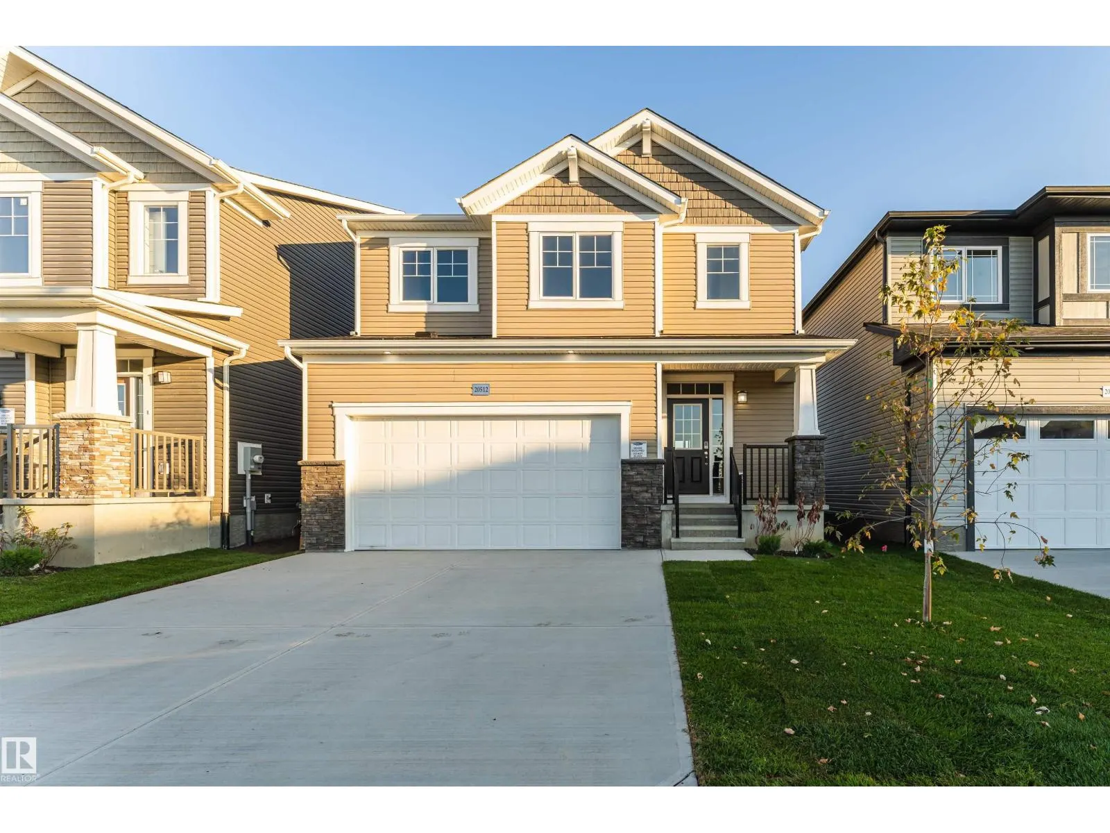 20512 22 AV NW