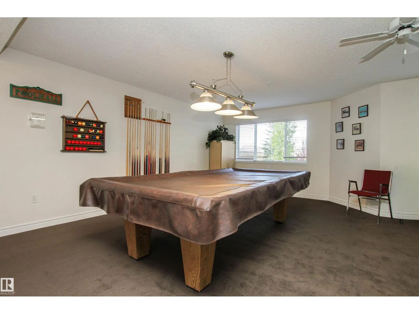 #404 69 CRYSTAL LN