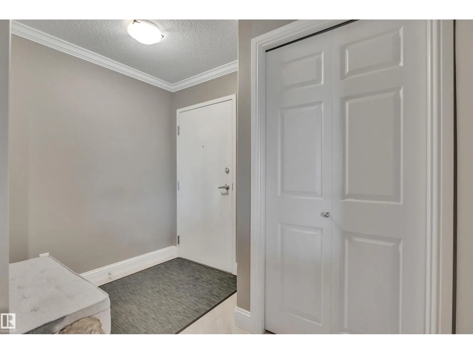 #305 14608 125 ST NW