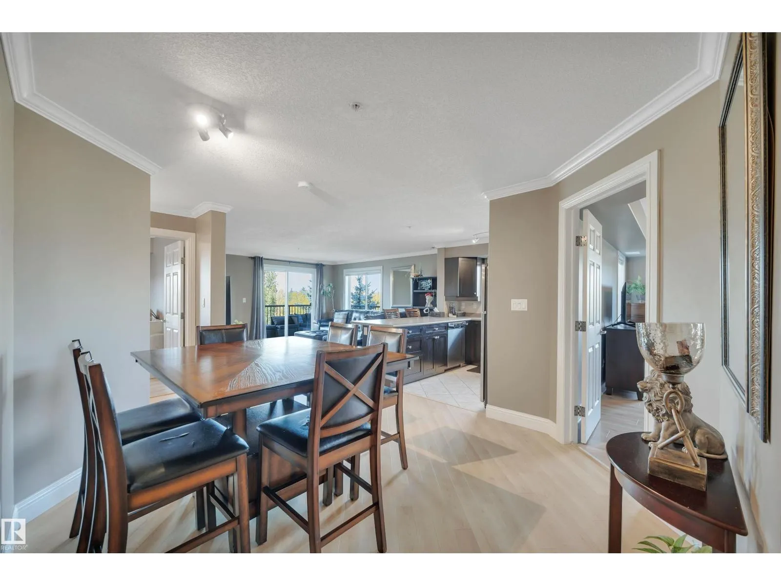 #305 14608 125 ST NW