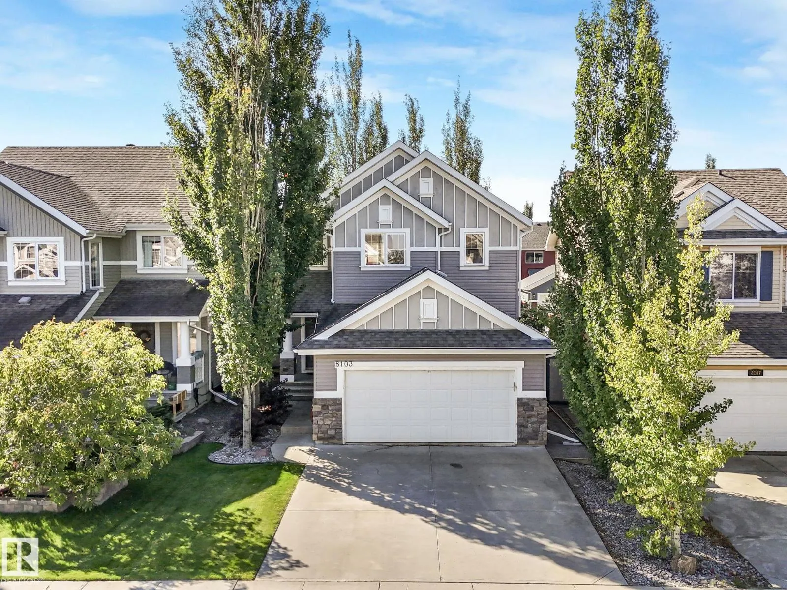 8103 16A AV SW