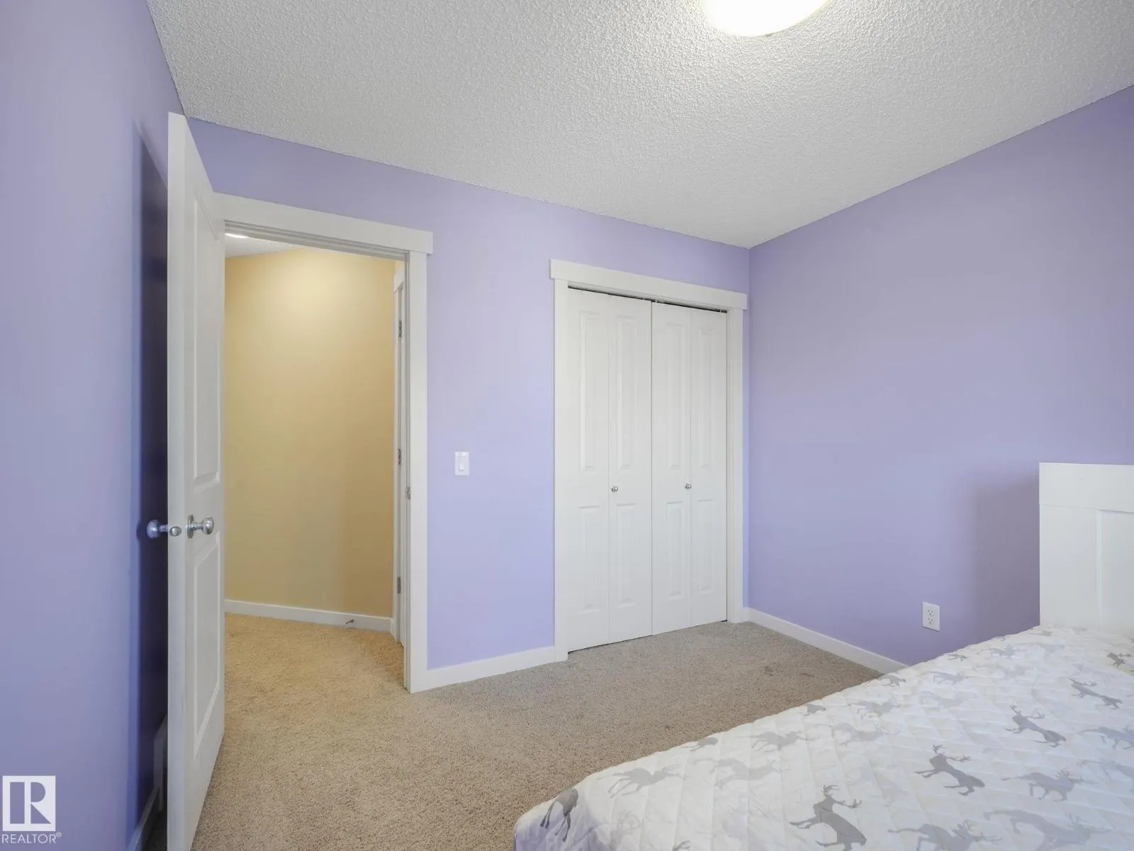 8103 16A AV SW
