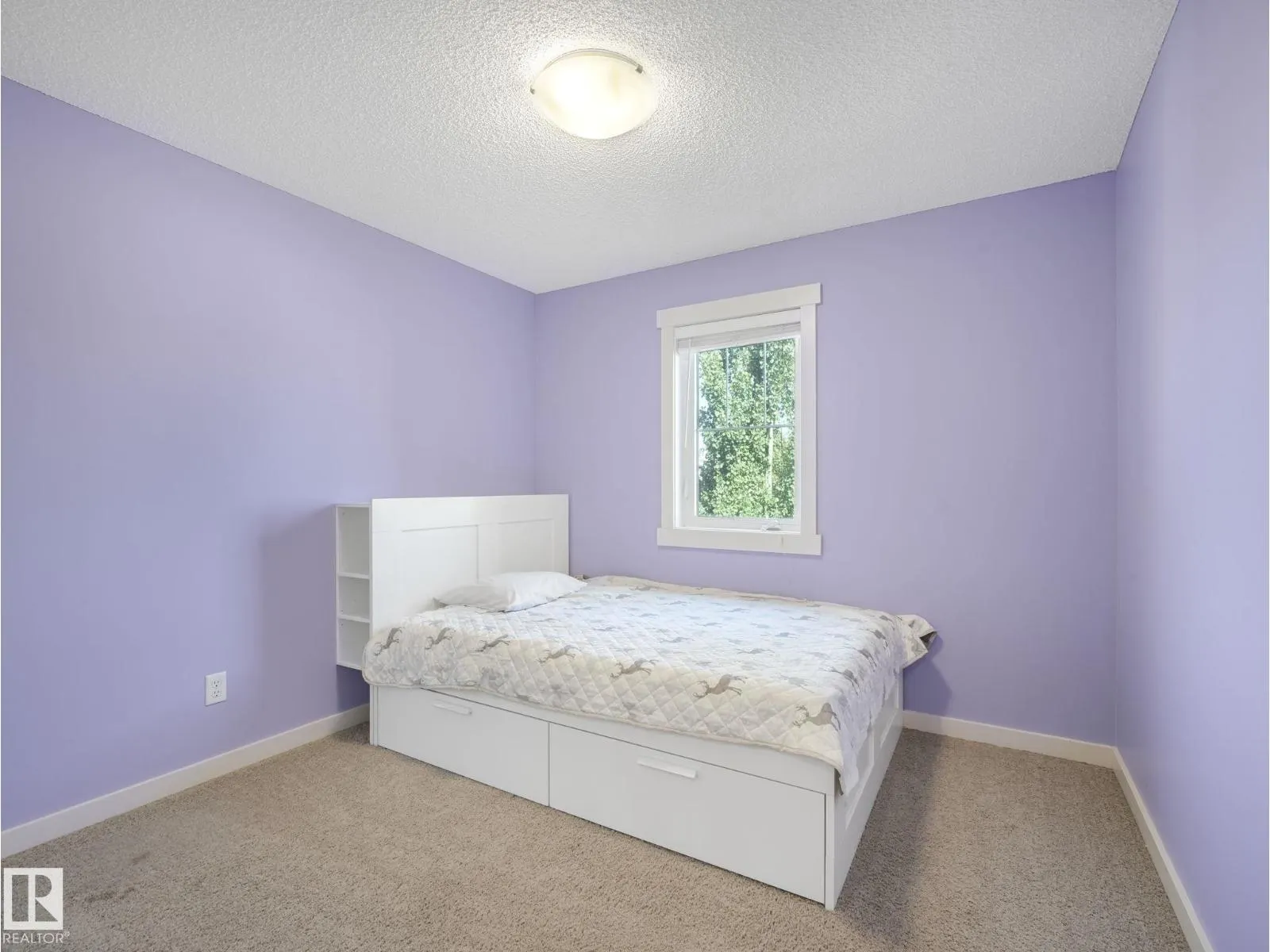 8103 16A AV SW