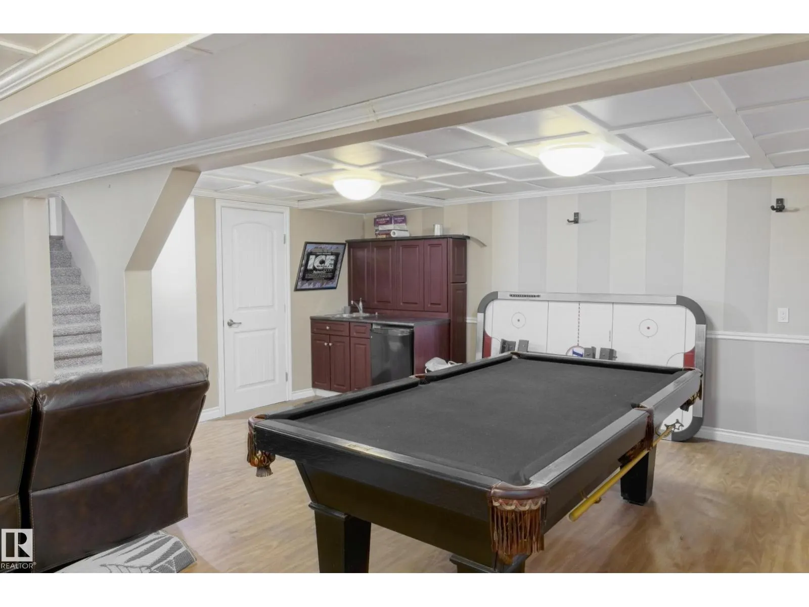 5226 43 ST