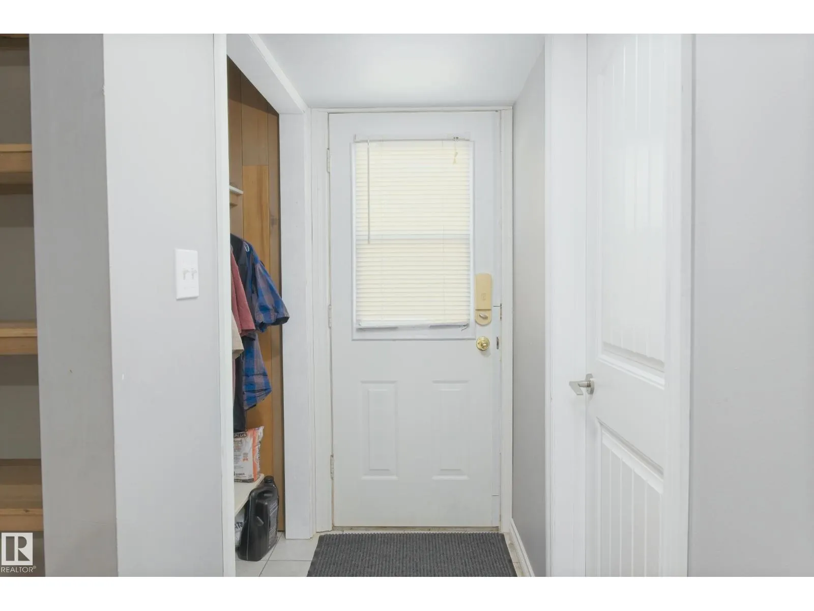 5226 43 ST