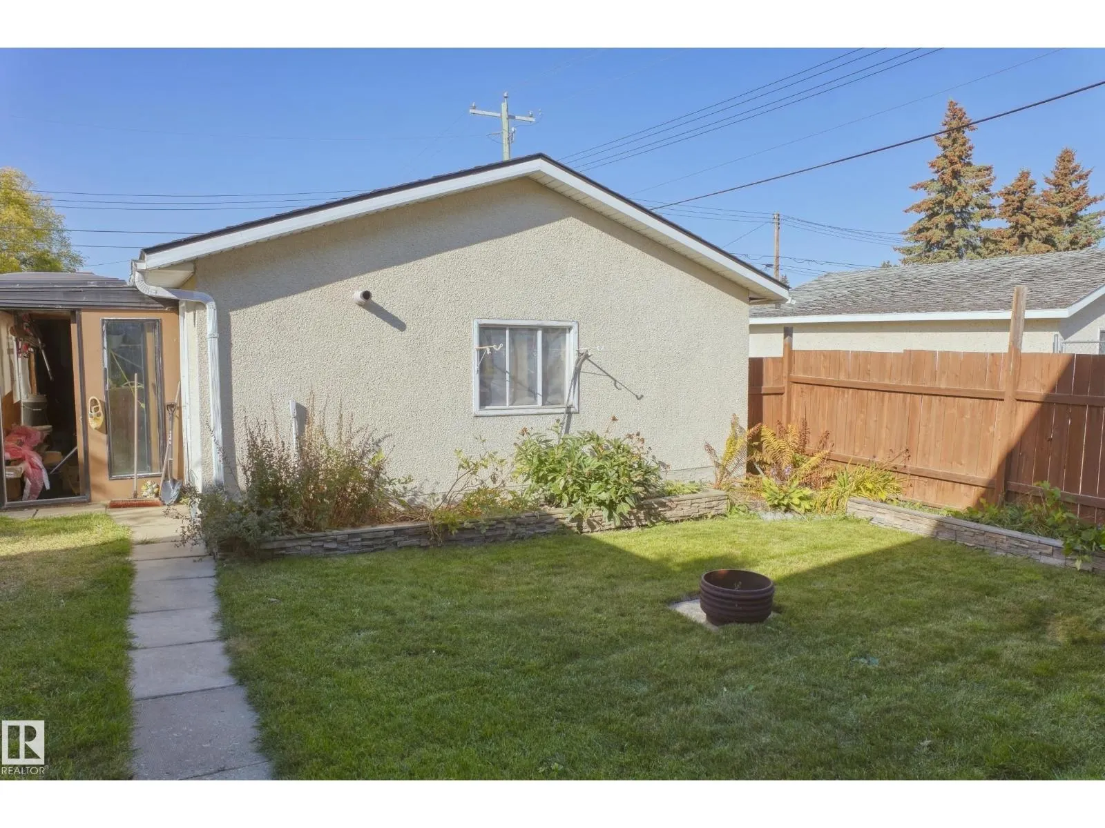5226 43 ST