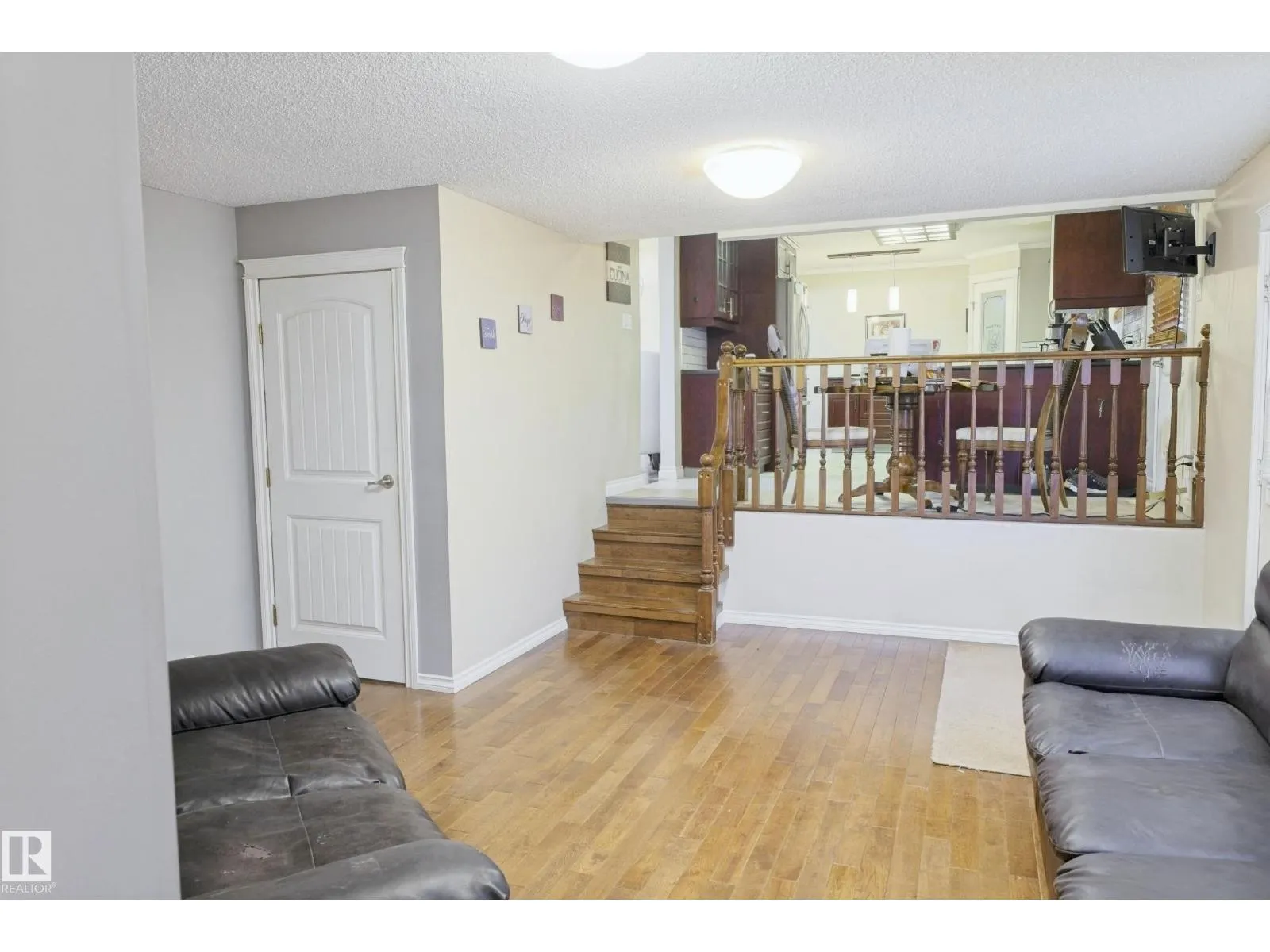5226 43 ST