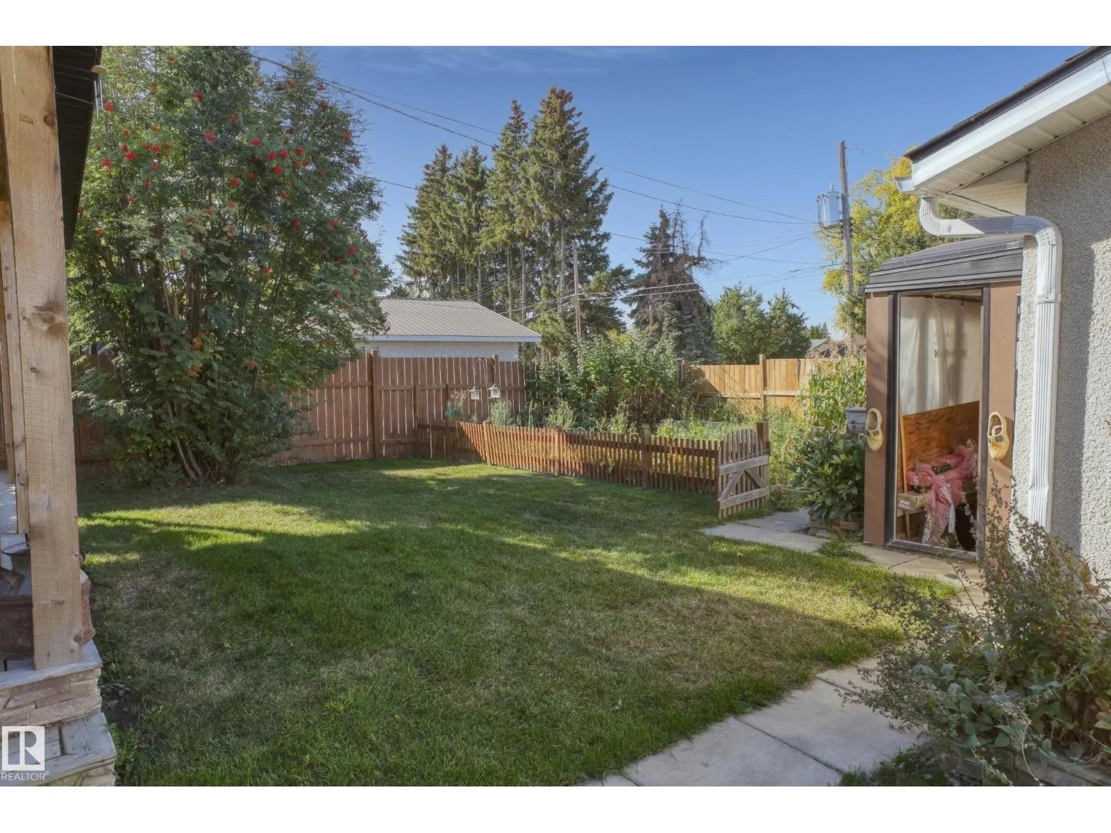 5226 43 ST