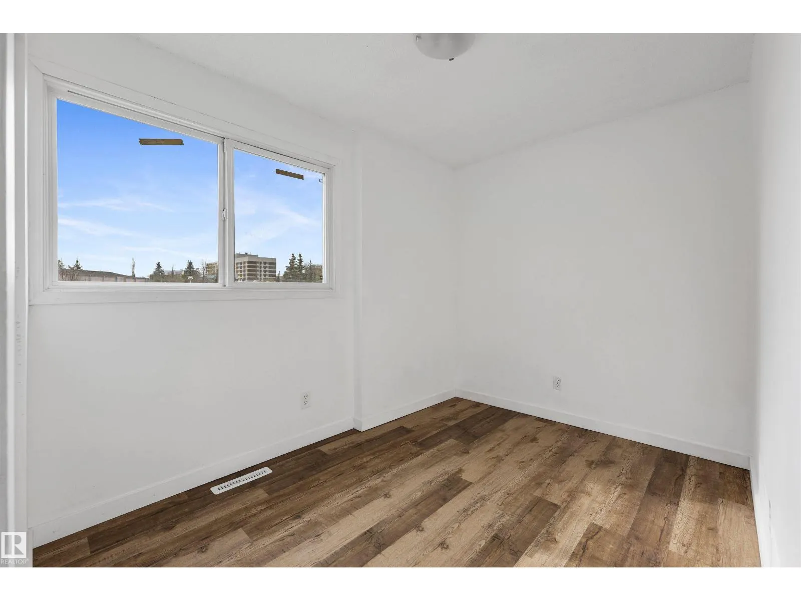 1C MEADOWLARK VG NW