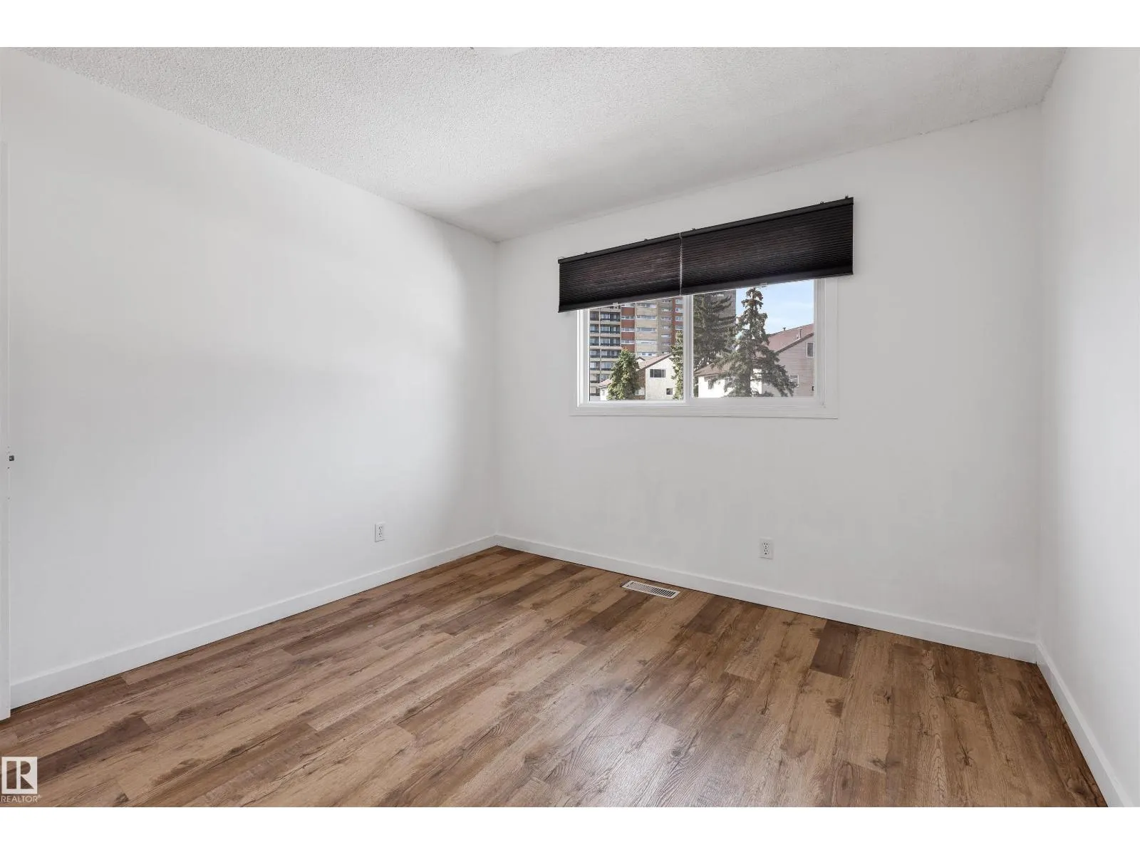 1C MEADOWLARK VG NW