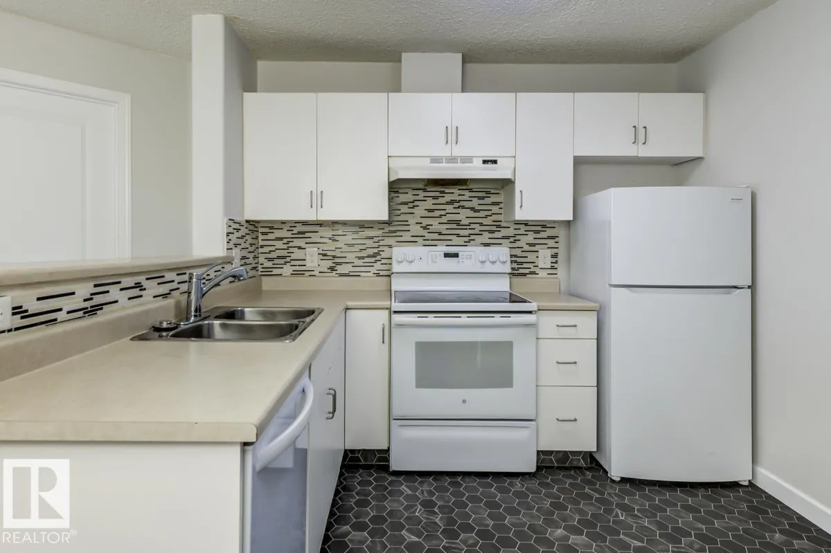 #116 14708 50 ST NW