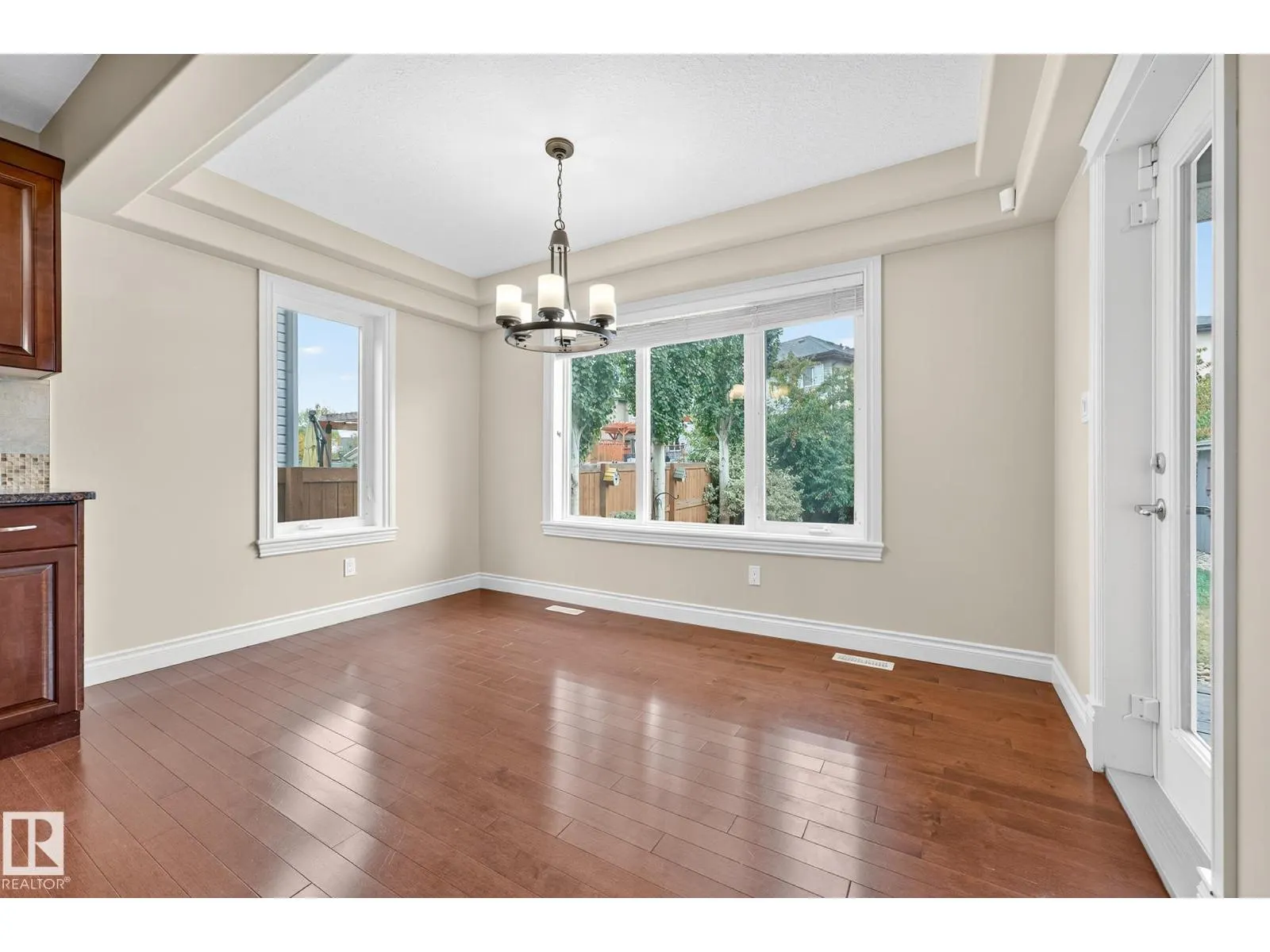 5609 RUE EAGLEMONT