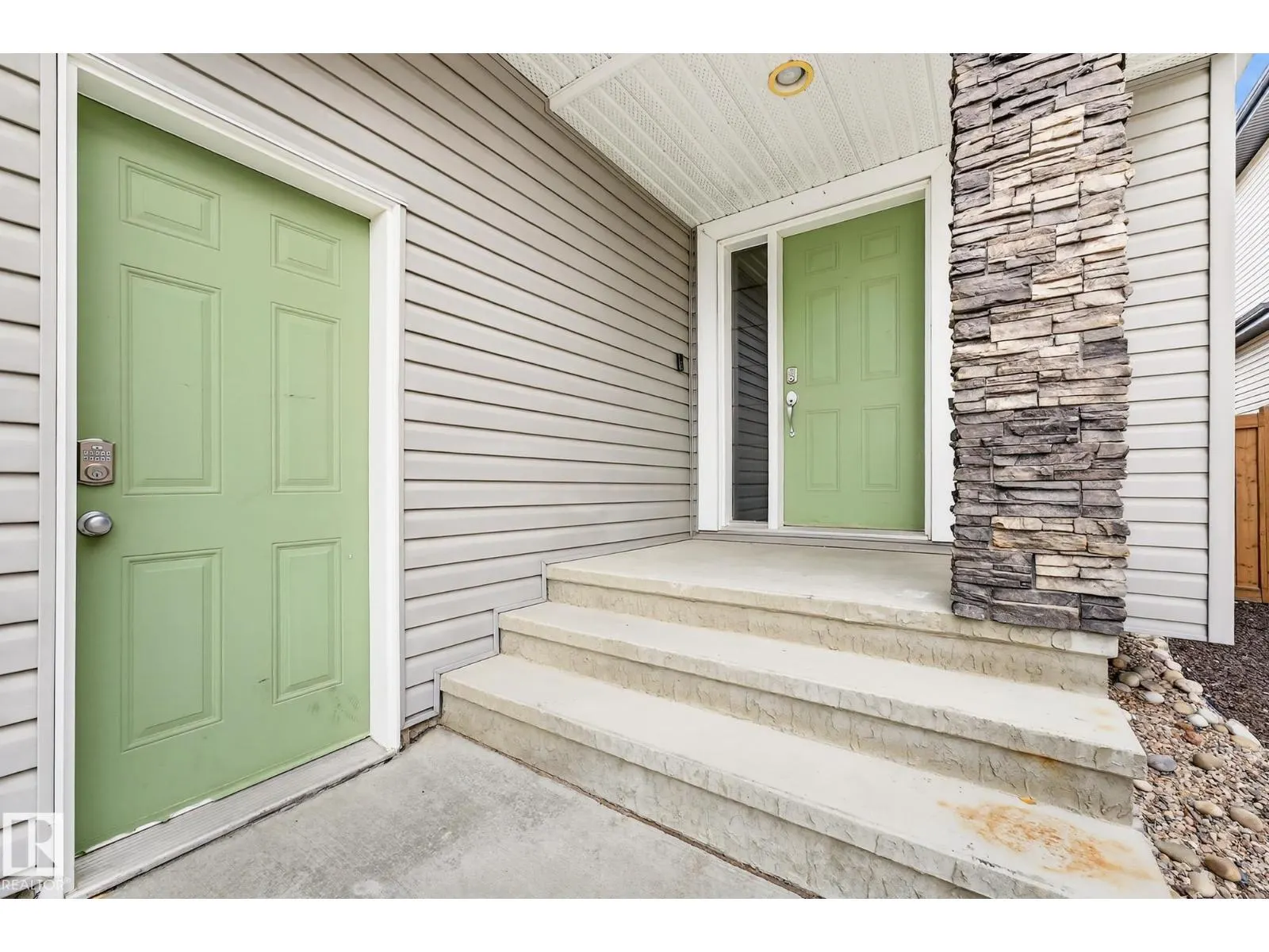 5609 RUE EAGLEMONT
