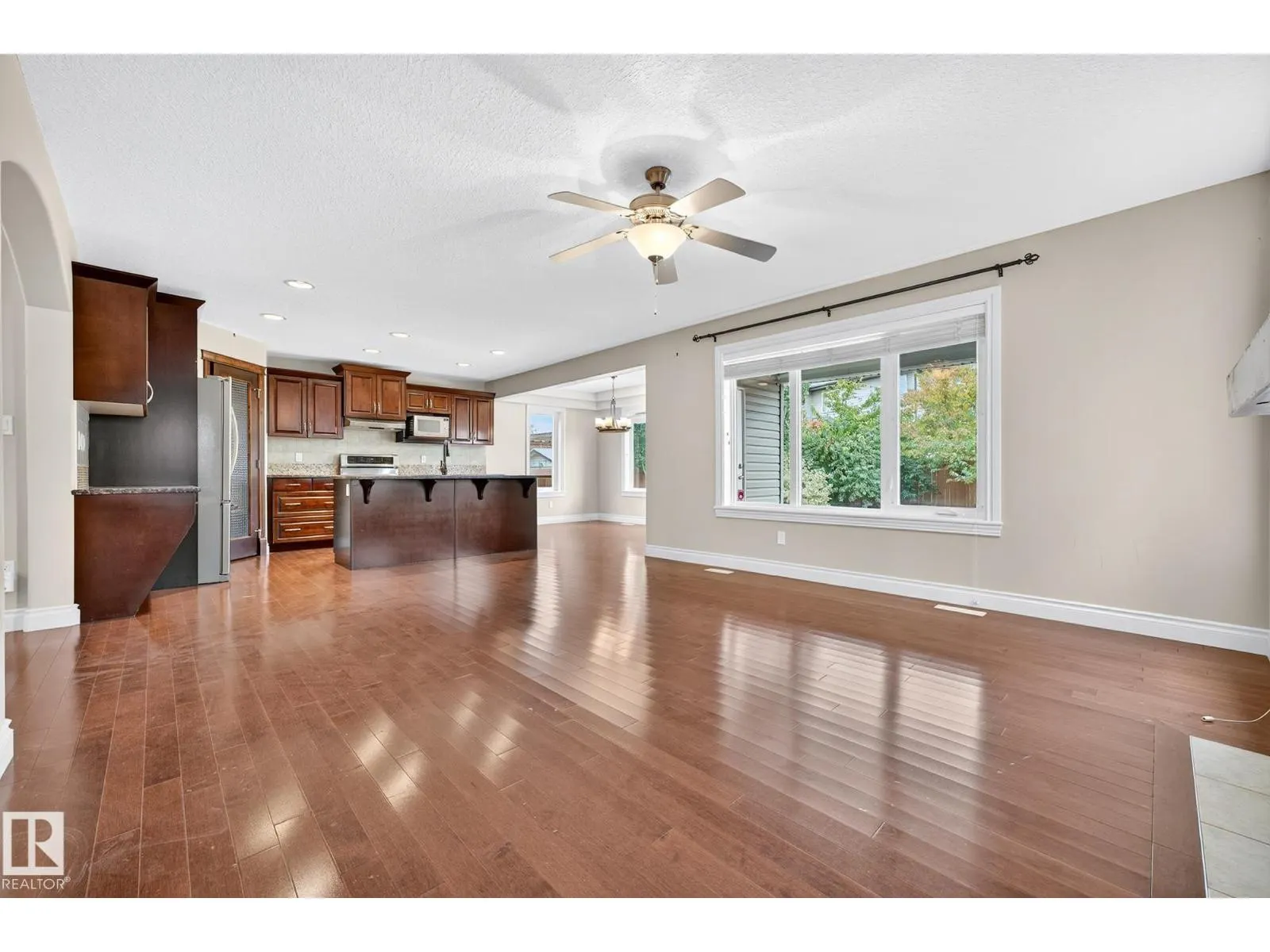5609 RUE EAGLEMONT