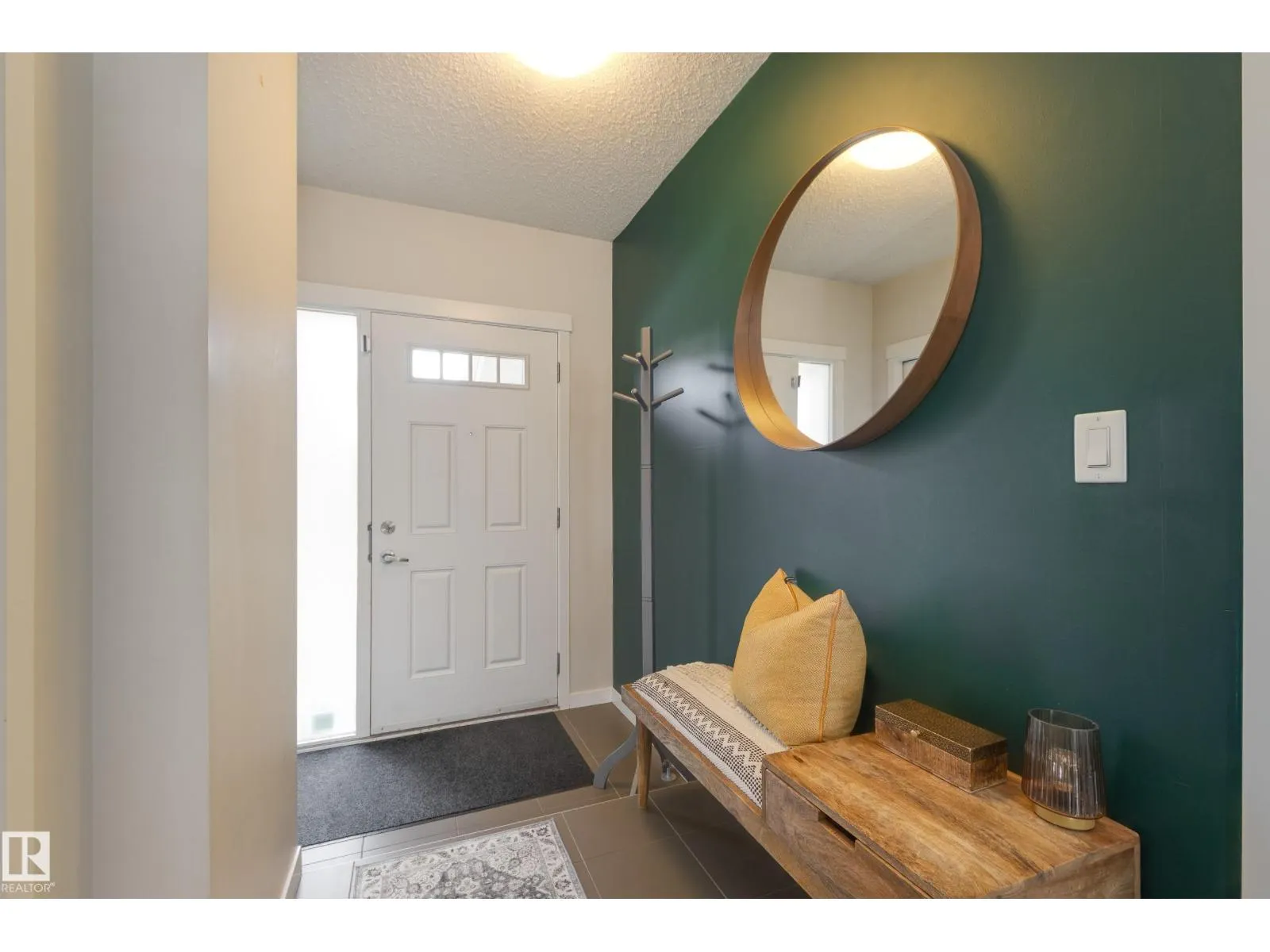 16722 64 ST NW