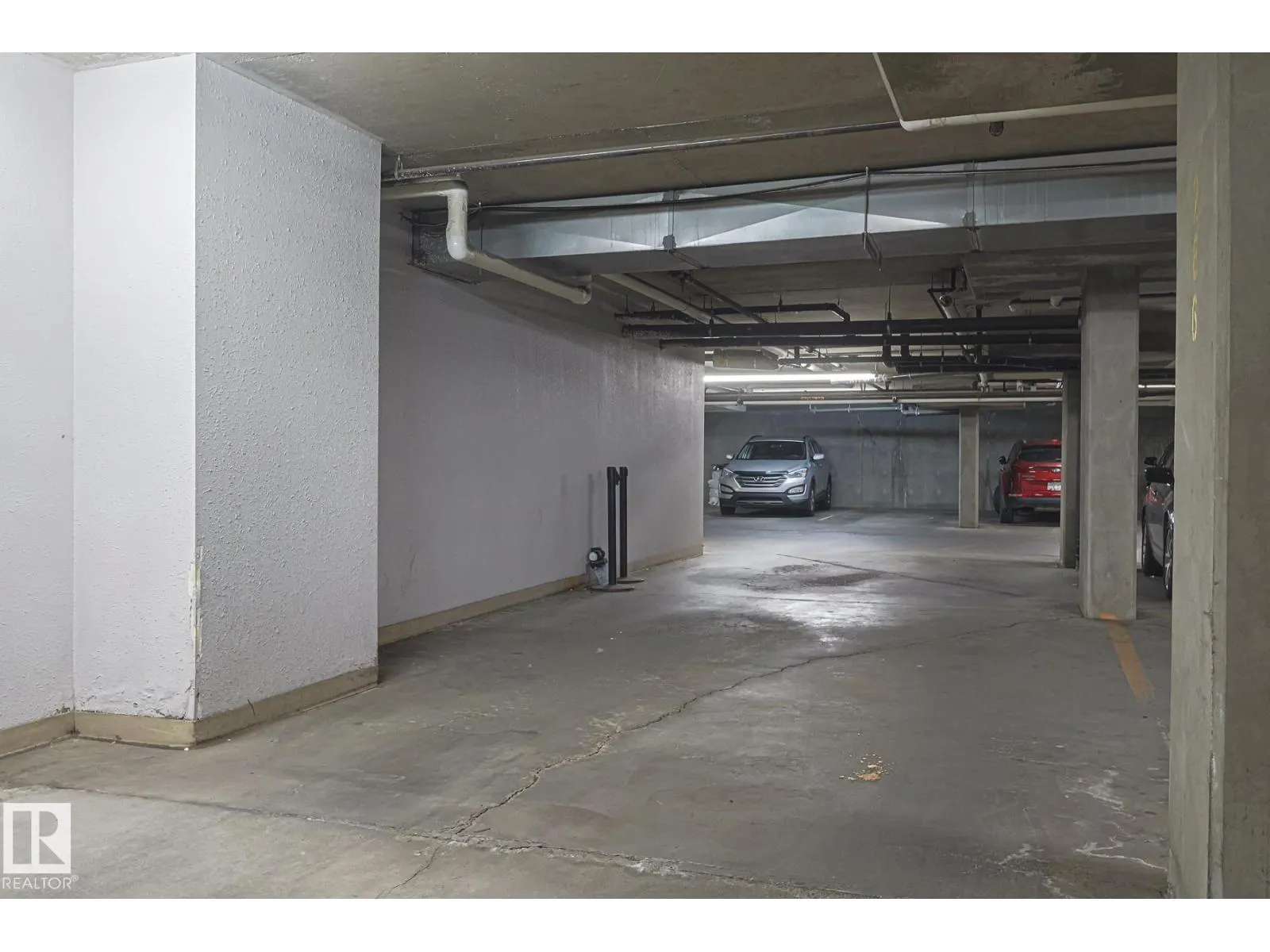 #120 7511 171 ST NW NW