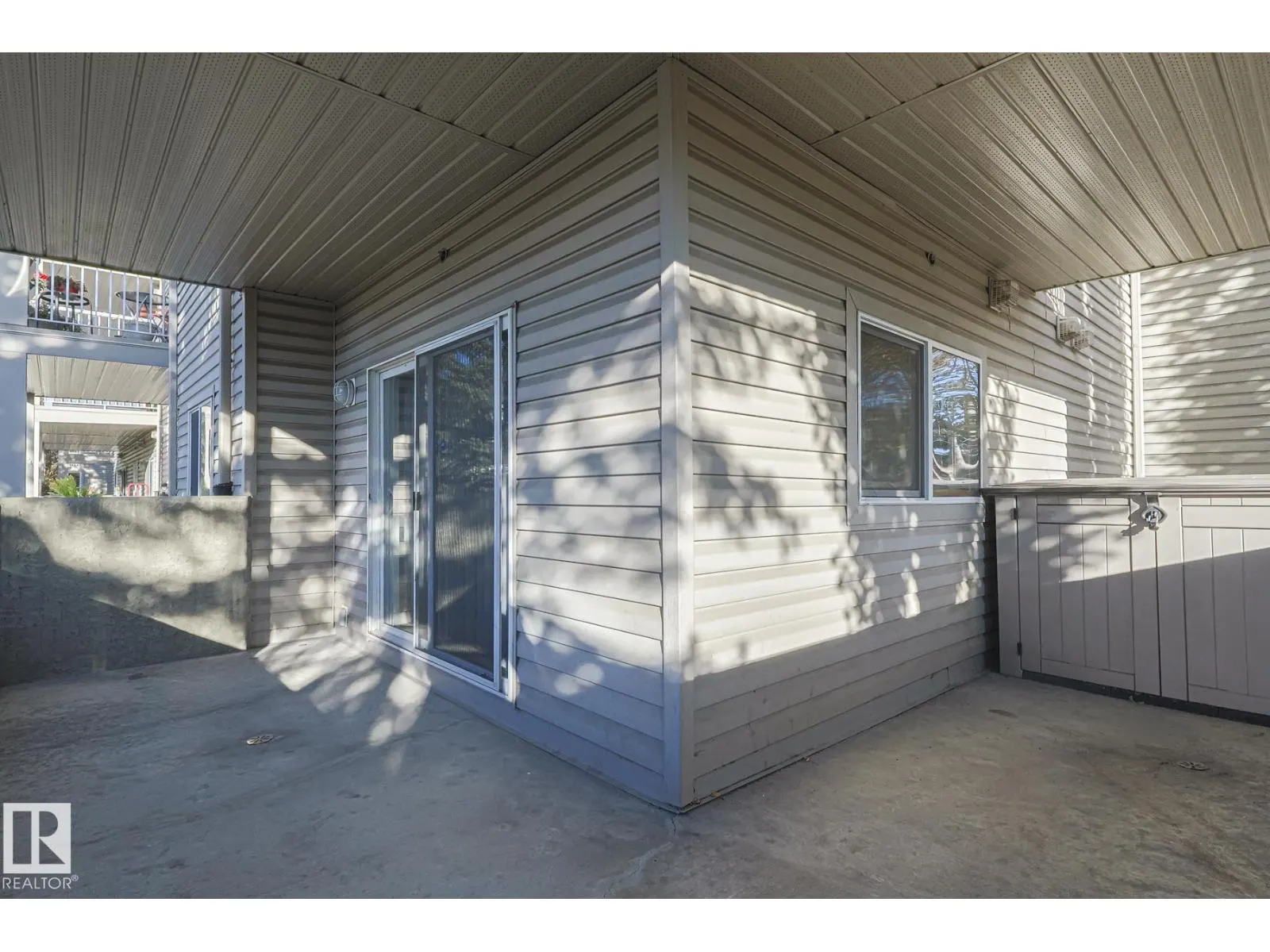 #120 7511 171 ST NW NW