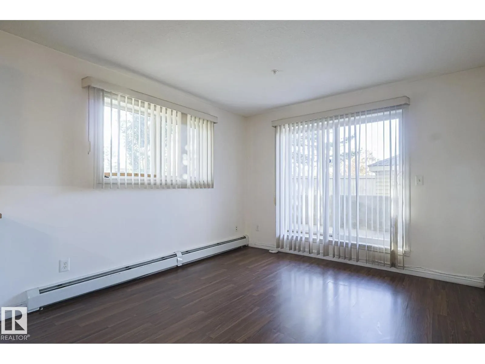 #120 7511 171 ST NW NW