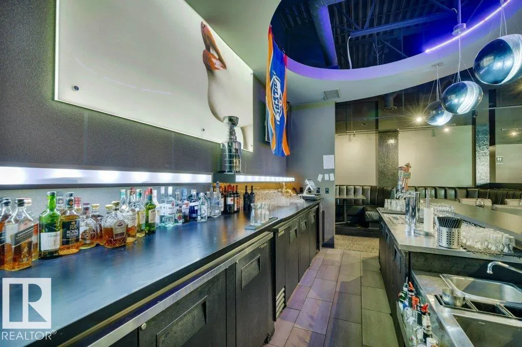 2303 Ellwood DR SW SW