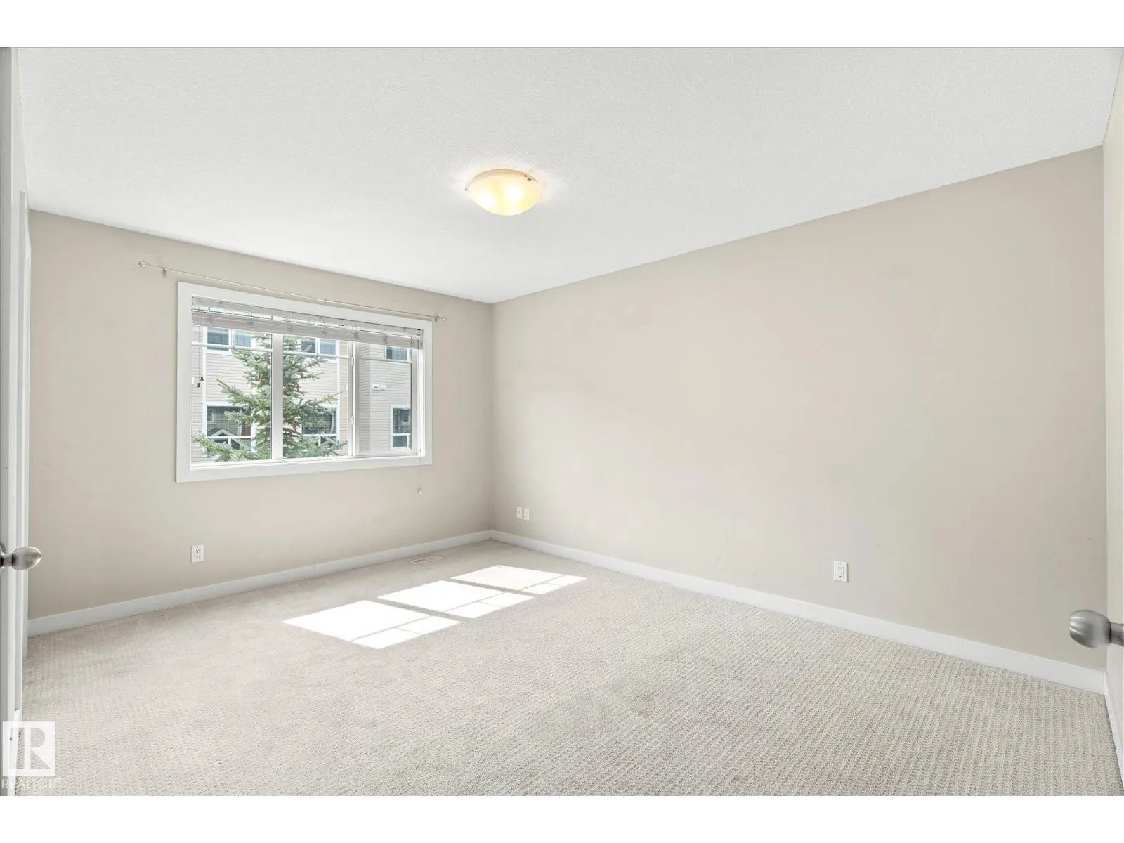 #24 7289 SOUTH TERWILLEGAR DR NW