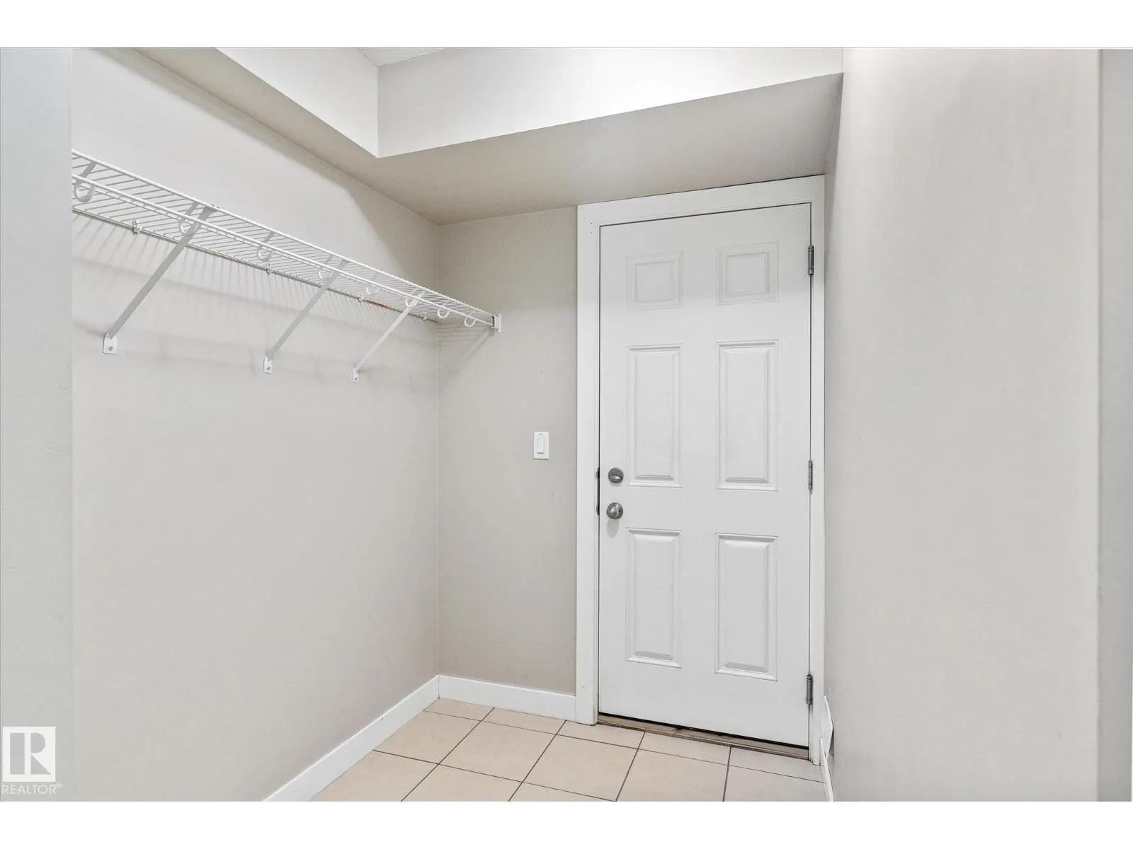 #24 7289 SOUTH TERWILLEGAR DR NW
